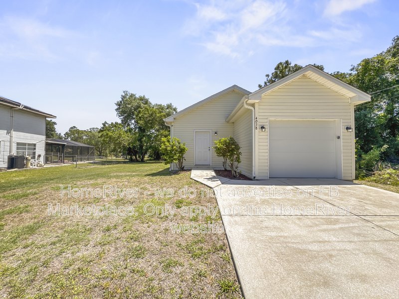 Available Now| Attached Garage | Pets Welcome property image