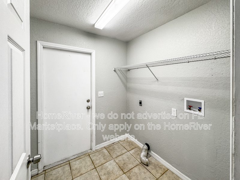 Pets Welcome! Close to MacDill AFB! property image
