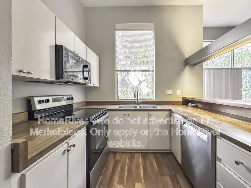Available Now | Pets Welcome | 4 Beds property image