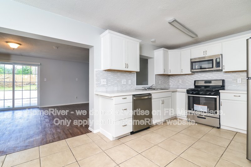 Coming Soon | Pets Welcome | 3 Beds | Covered Front Porch property image