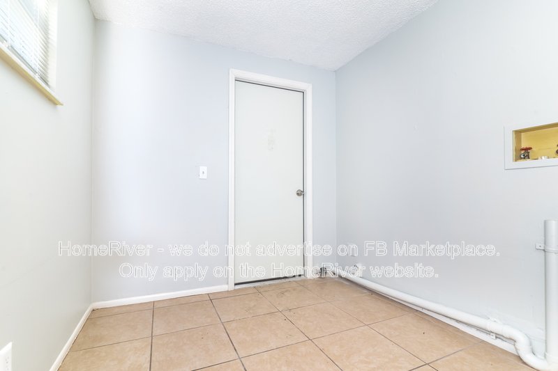 Coming Soon | Pets Welcome | 3 Beds | Covered Front Porch property image