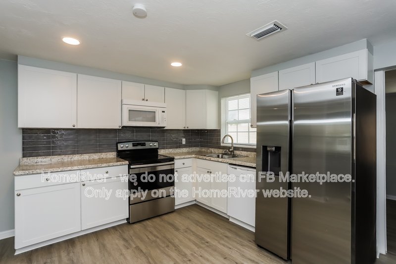 COMING SOON | 3 Beds | Pets Welcome property image
