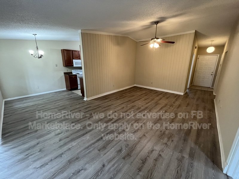 Apply Now!!! 3059 AUTUMN CT property image