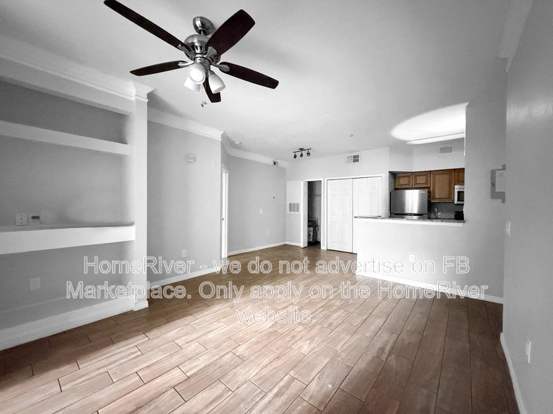 1 car garage!!!  8301 Elm Park Dr #6111 property image