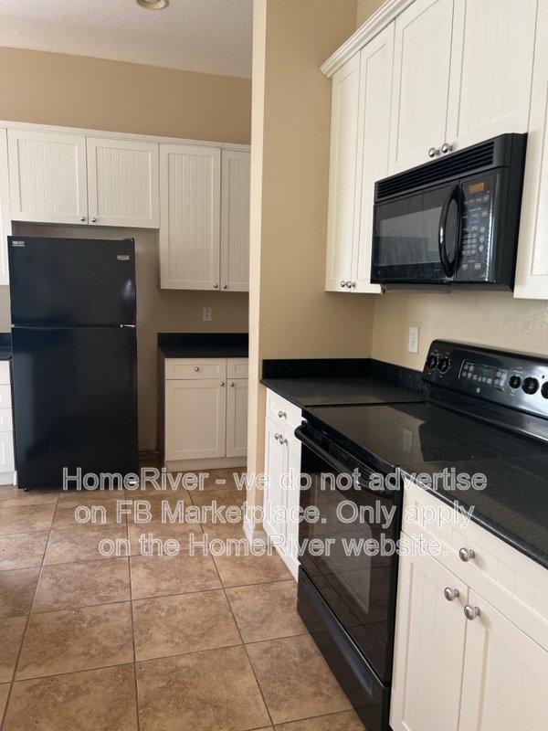 Available For Rent! 12959 Runswick Ave property image