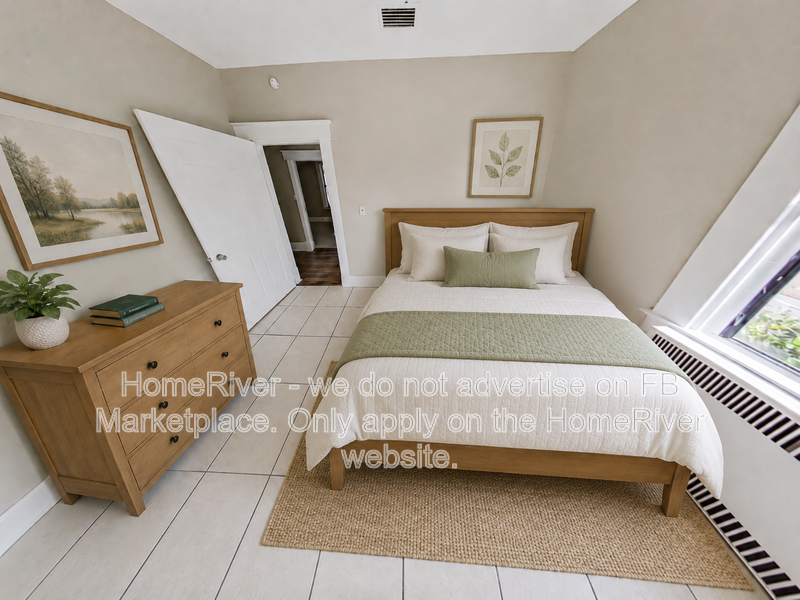 Detached Garage | W/D included | Large Yard | Tile Flooring property image