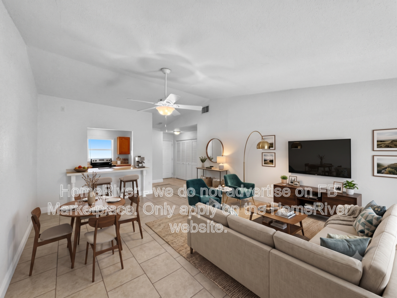 2BR Clearwater Duplex with Washer/Dryer Included property image