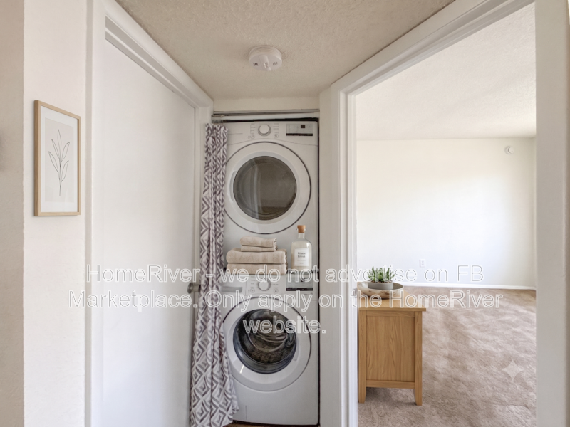 2 BR First-Floor Condo Near Fishermens Village | Beaches property image