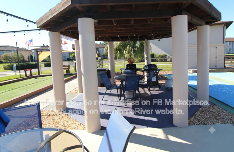 2 BR First-Floor Condo Near Fishermens Village | Beaches property image