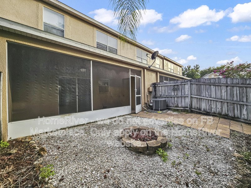 3BR/2.5BA Townhome - Screened Lanai property image