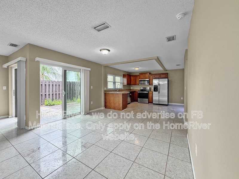 404 Hunter Cir property image