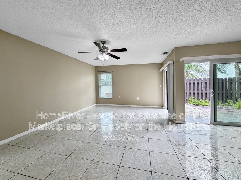 404 Hunter Cir property image