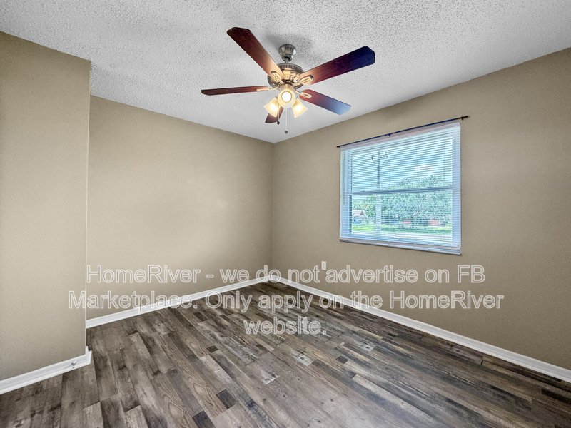 404 Hunter Cir property image