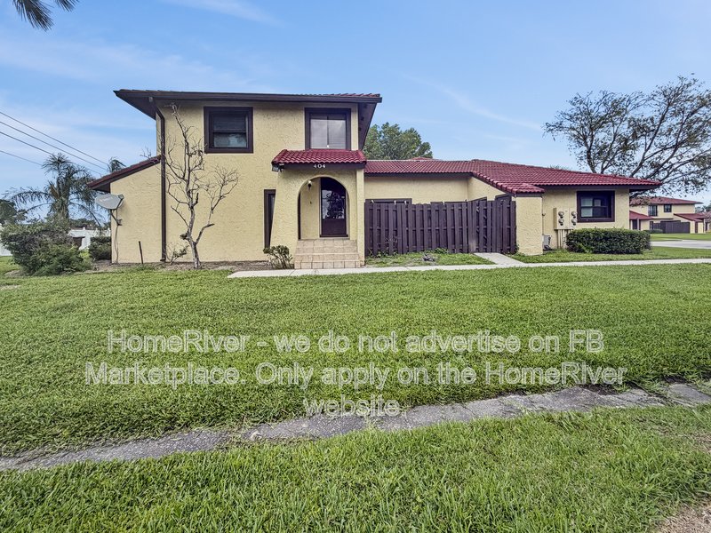 404 Hunter Cir property image