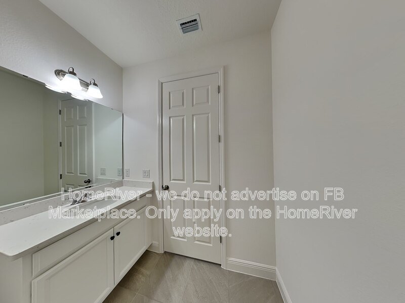5 BR Hanover Lakes Home | Loft | Pond View | 3 Car Garage property image