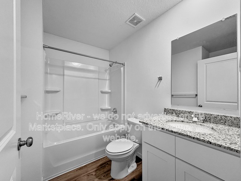 Available Now | Pets Welcome |  3 Beds | 2 Car Garage property image