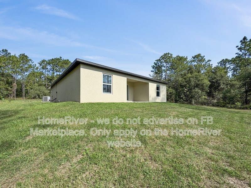 Available Now | Pets Welcome |  3 Beds | 2 Car Garage property image
