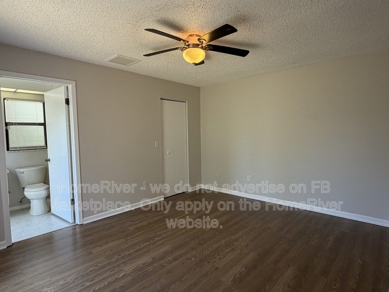 Screened Patio | Large Yard | Attached Garage | Vinyl Flooring property image