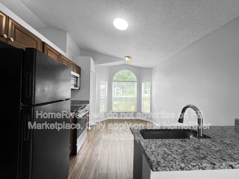 Available Now | Pets Welcome | Covered Front Porch | 3 Beds property image