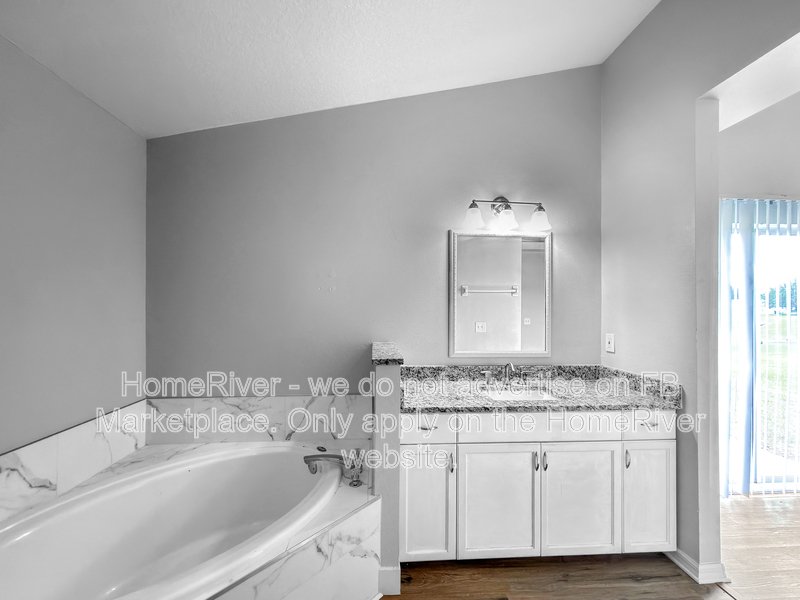Available Now | Pets Welcome | Covered Front Porch | 3 Beds property image