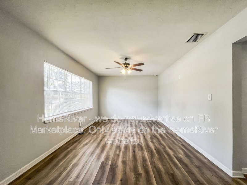 Available Now | 4 Beds | Pets Welcome property image