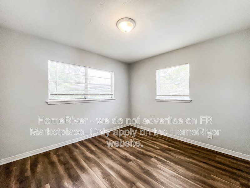 Available Now | 4 Beds | Pets Welcome property image