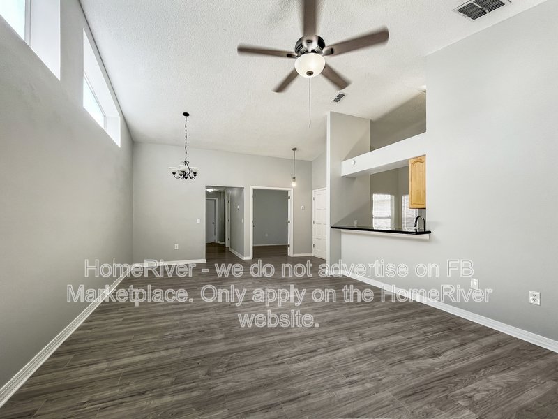 Available Now | Pets Welcome | Enclosed Patio property image