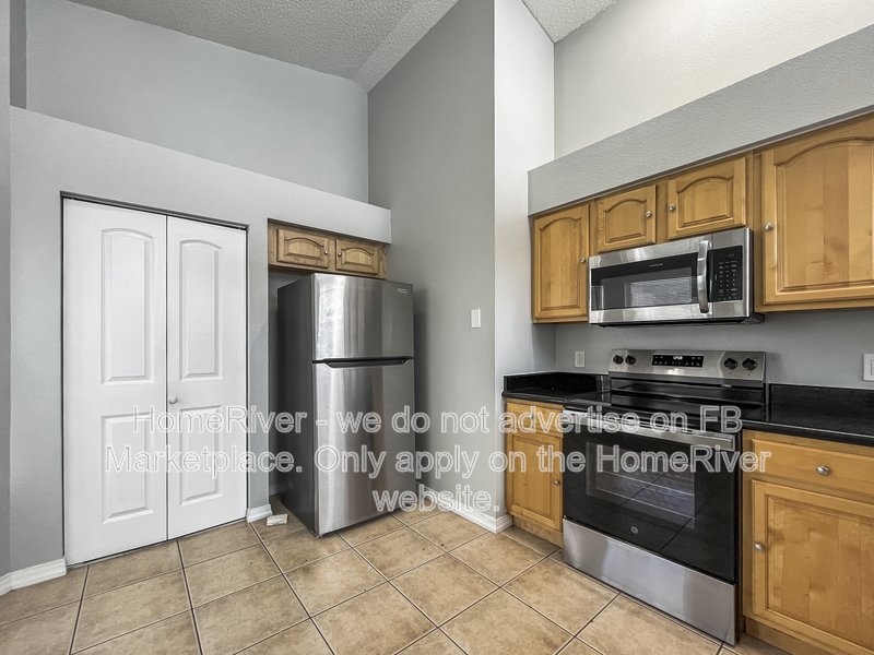 Available Now | Pets Welcome | Enclosed Patio property image
