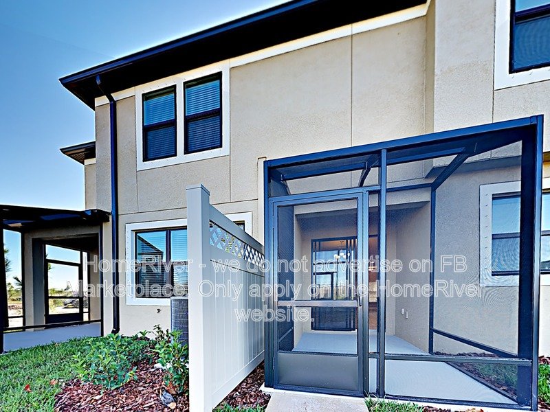 Gated Wiregrass Ranch Townhome | Pond View | Water Included property image