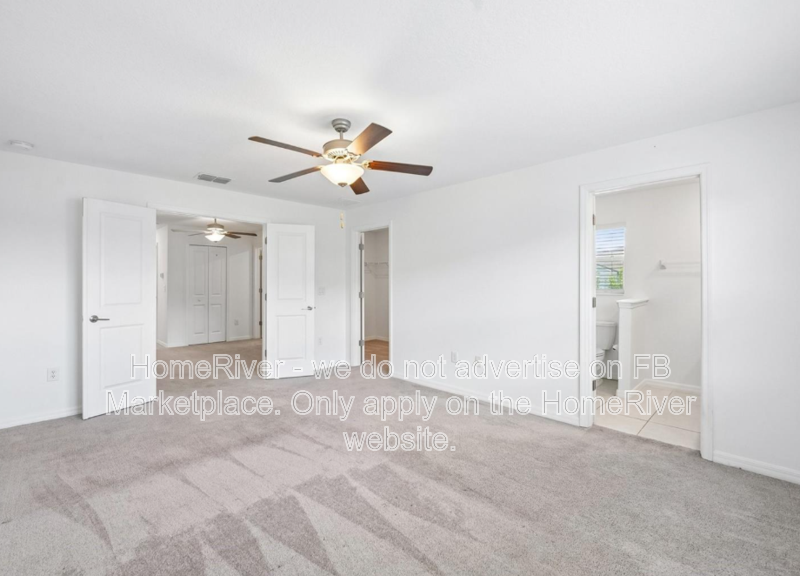 Pet Friendly | End Unit | W/D Included | Attached Garage | Ceiling Fan property image