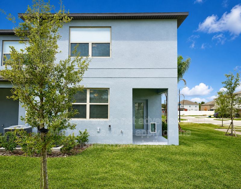 Pet Friendly | End Unit | W/D Included | Attached Garage | Ceiling Fan property image