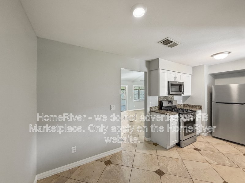 Available Now | Pets Welcome | Covered Lanai | 4 Beds property image