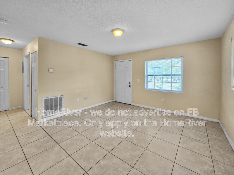 Apply Now!!! 1111 TUSKEGEE ST UNIT A LEESBURG FL 34748 property image