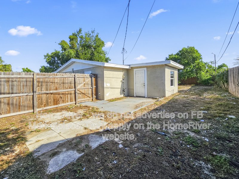 Available Now | 3 Beds | Pets Welcome property image
