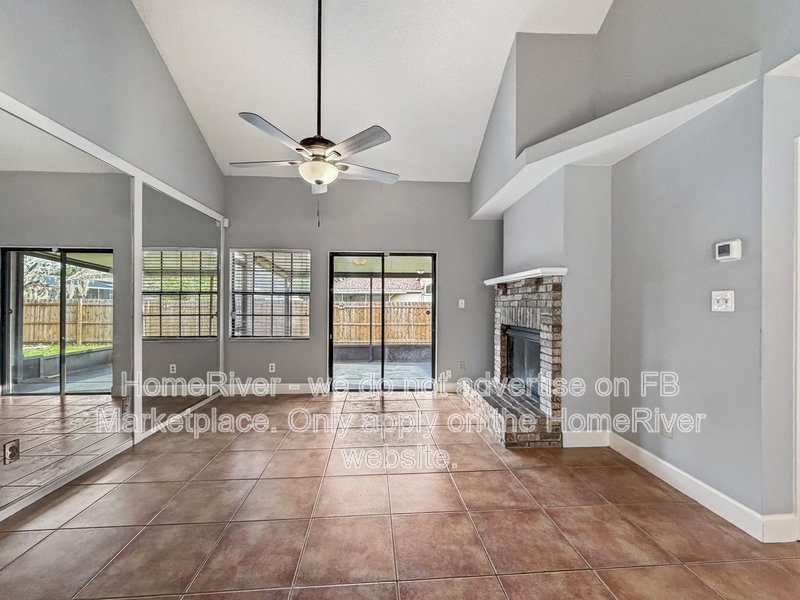 Fireplace!!!!! 9561 SUNDANCE CT property image