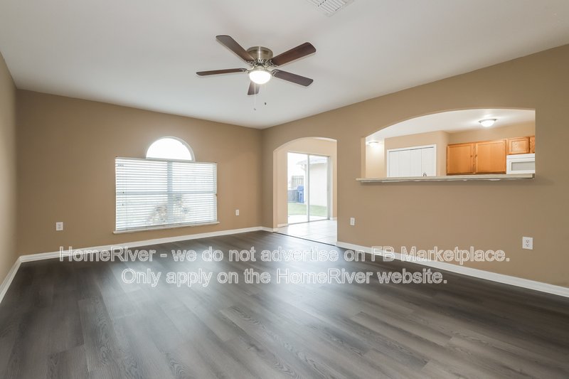 Available Now | Pets Welcome | 2 Car Garage | Concrete Patio property image
