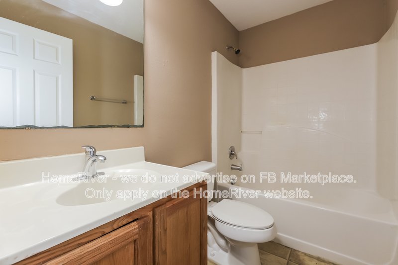 Available Now | Pets Welcome | 2 Car Garage | Concrete Patio property image