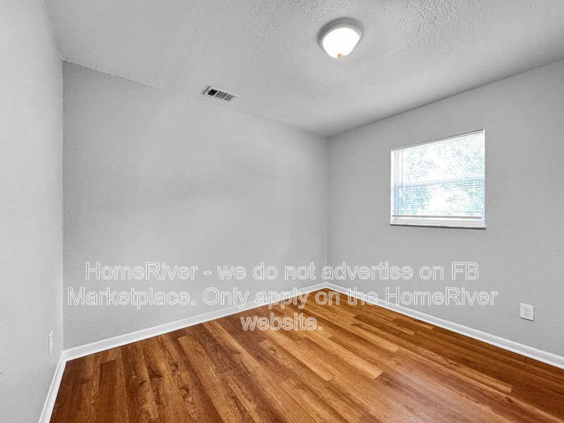 Available Now | 3 Beds | Pets Welcome | Covered Carport property image