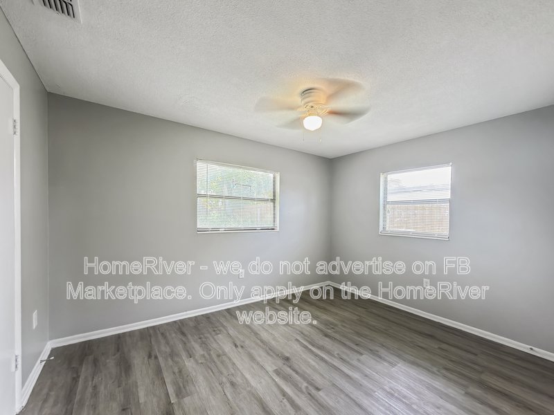 Available Now |  Pets Welcome | Covered Front Porch property image