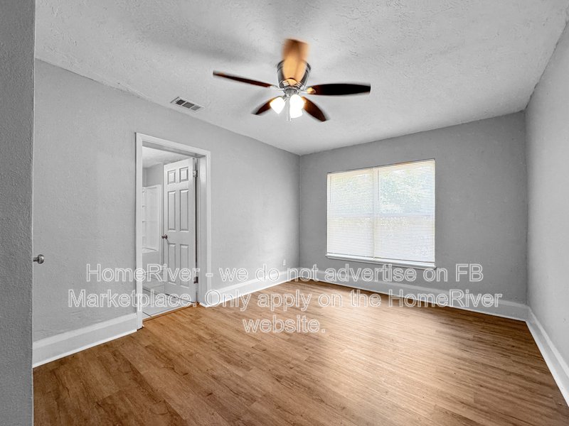 Available Now | Pets Welcome | 3 Beds property image