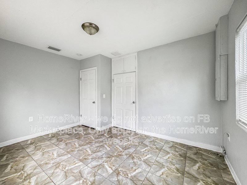 Available Now | Pets Welcome | Covered Front Porch property image