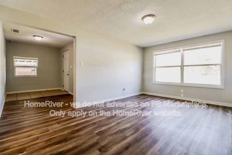 Coming Soon | Pets Welcome | Covered Carport | Covered Front Porch property image