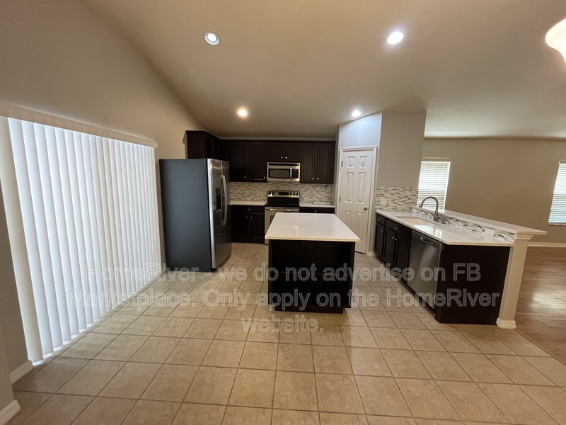4 BD/ 2.5BA I Lake Jesup I Single Family Home! property image