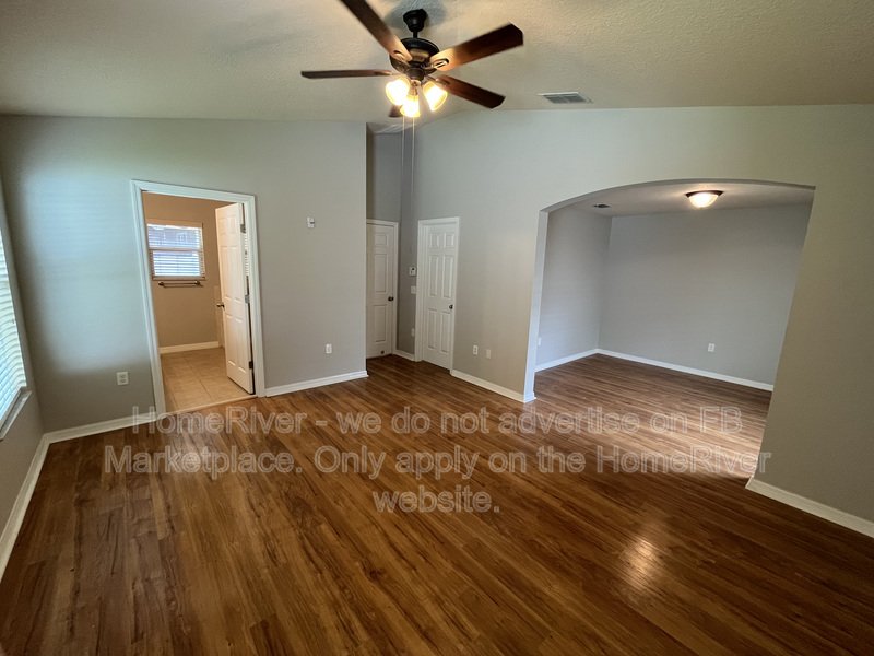 4 BD/ 2.5BA I Lake Jesup I Single Family Home! property image