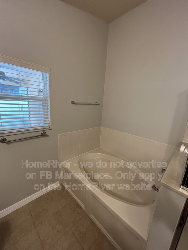 4 BD/ 2.5BA I Lake Jesup I Single Family Home! property image