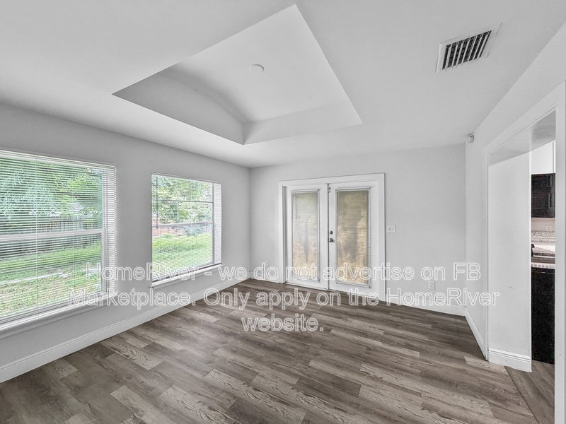 Available Now | Pets Welcome | 3 Beds property image