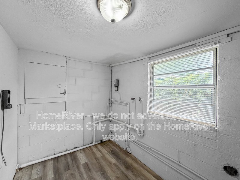 Available Now | Pets Welcome | 3 Beds property image