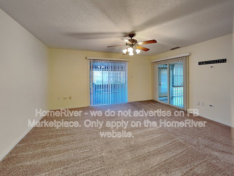 8163 Village Green Rd Orlando, FL 32818 property image