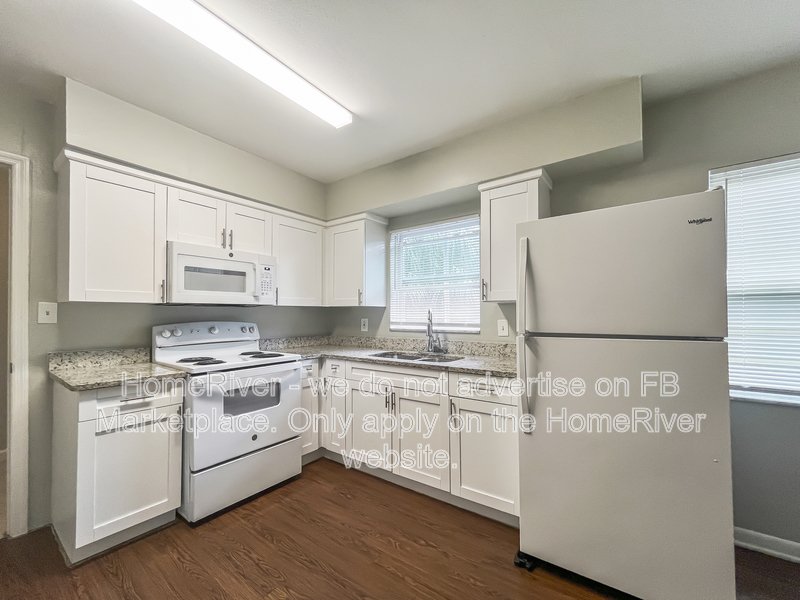 Available Now | Pets Welcome | 4 Beds |  Covered Front Porch property image