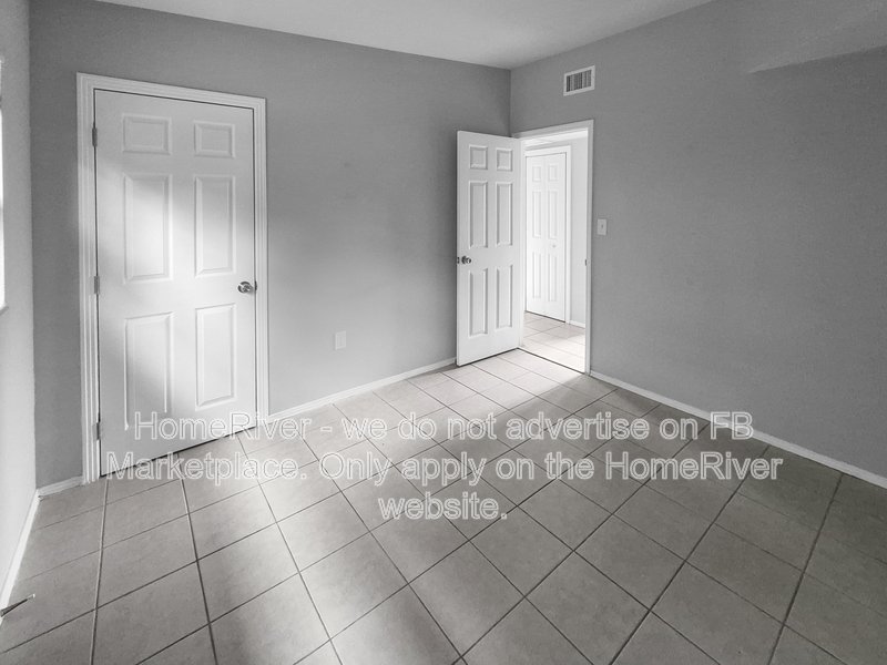 Available Now | Pets Welcome | 3 Beds | Covered Carport property image